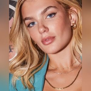 NWOT Kendra Scott Carson Gold Chain Necklace